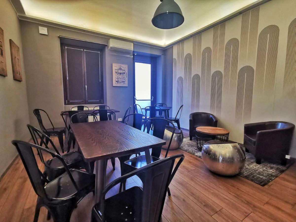 Regis B&B Appartamenti Centro Storico Chivasso Eksteriør billede